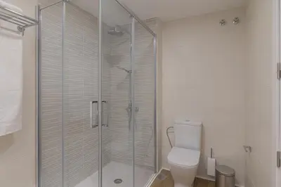 Un baño de Lofts MSH Canarias