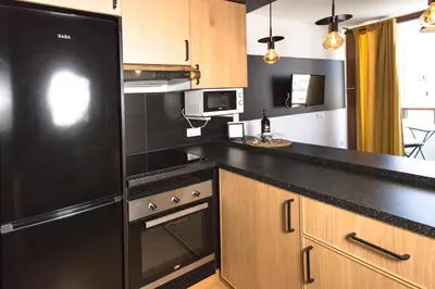 Una cocina o zona de cocina en Siesta Friendly Holiday Home