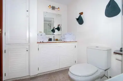 Un baño de Maspalomas Suites