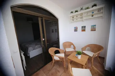Zona de estar de Avenida de la Cornisa 11