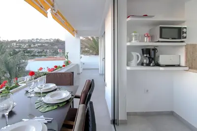 Una cocina o zona de cocina en Magical Sea View Accommodation Gran Canaria