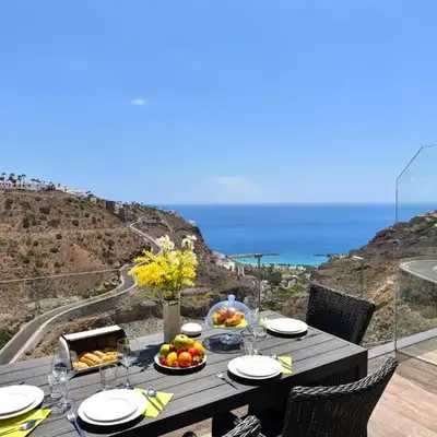 Penthouse Beyond Amadores by VillaGranCanaria