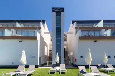 Edificio en el que se encuentra el apartamento