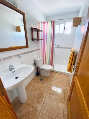 Un baño de Apartamentos Sandra