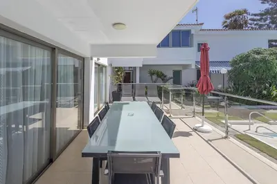 Plano de GuestReady - Tarantos Amplitud y sol a un paso del mar