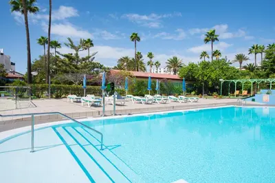 Piscina en o cerca de Bungalows Artemisa Gay Men Only