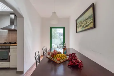Una cocina o zona de cocina en FAMILY COTTAGE AMONG OLIVE TREES