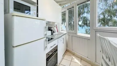Una cocina o zona de cocina en Nueva Suecia 716