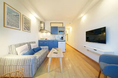 Una cocina o zona de cocina en Apartamentos Maype Canteras