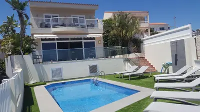 Piscina en o cerca de Holiday Home Villa Fonzie Montaña La Data