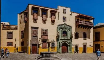 Edificio en el que se encuentra el apartamento