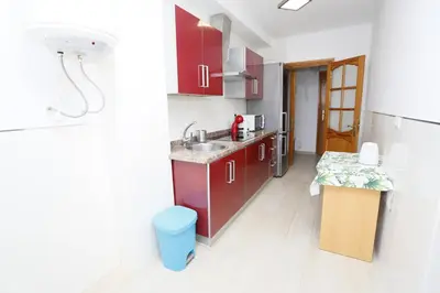 Una cocina o zona de cocina en Masvacation La Rosaleda 3Room,Parking