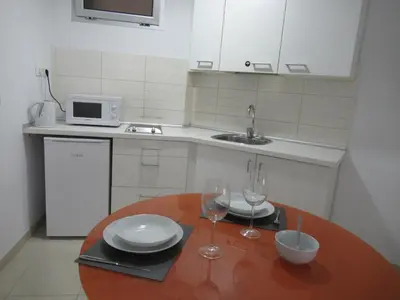 Una cocina o zona de cocina en Vivelorural estudio interior en Las Canteras