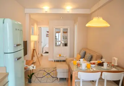 Una cocina o zona de cocina en Minimalist Home Canteras Beach