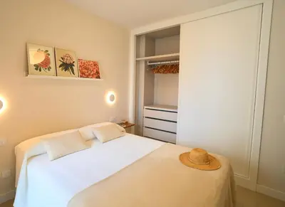 Cama o camas de una habitación en Minimalist Home Canteras Beach