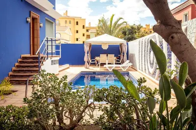 Piscina en o cerca de The Blue House in Maspalomas