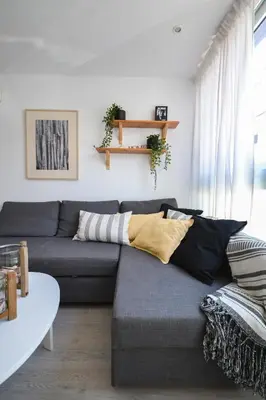 Zona de estar de Luminoso loft recién reformado