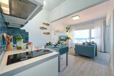 Una cocina o zona de cocina en Casa Antonia by the beach Melenara