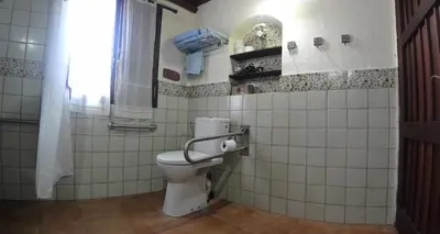 Un baño de Casa Rural La Fuente de la Flora
