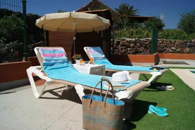 Piscina en o cerca de Casa Rural La Fuente de la Flora