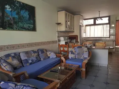 Zona de estar de Bungalows Bahamas beside the park and 300m to the beach