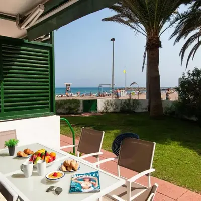 Beachfront Apartment Las Burras FA03 by VillaGranCanaria