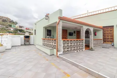 Edificio en el que se encuentra la casa o chalet