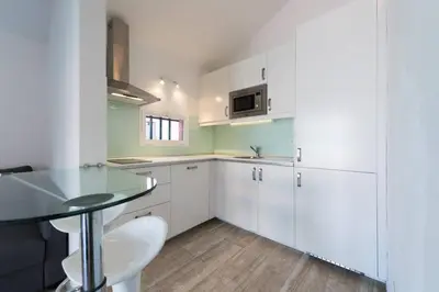 Una cocina o zona de cocina en Maspalomas Precioso bungalow, Sonnenland
