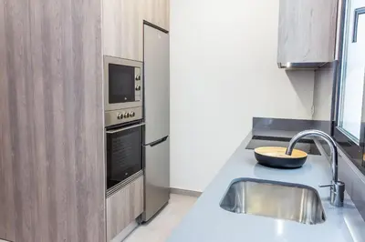 Una cocina o zona de cocina en URBANSEA Holiday Homes