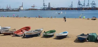 Playa de o cerca de este apartamento