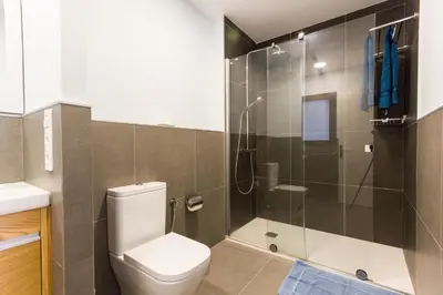 Un baño de Canteras Luxury Beach Apartments