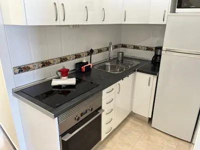 Una cocina o zona de cocina en Sunrise Apartment - Playa del Inglés