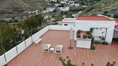 Un balcón o terraza de Vivelorural Ático y terraza en El Risco de Agaete
