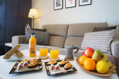 Comida en o cerca de este apartamento
