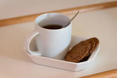 Utensilios para hacer té y café en Apartamento Vista Farallón