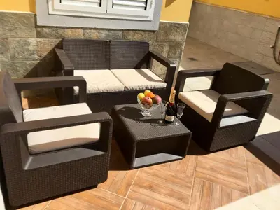 Zona de estar de The Safe Point Suites Castillo