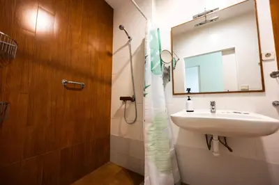 Un baño de Nestor de la Torre I