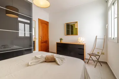 Cama o camas de una habitación en Nice Canteras - 2BDR - WiFi - Balcony