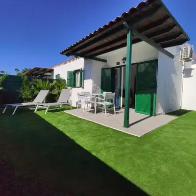 Prívate bungalow a 200 meters to Yumbo center