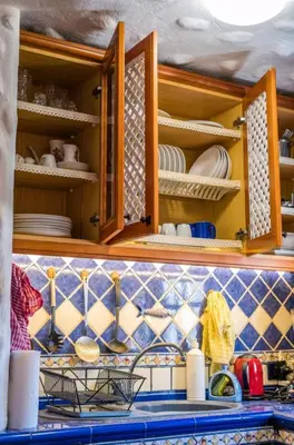 Una cocina o zona de cocina en Silence's Cave Rural House