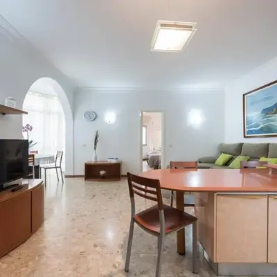 Las Canteras Beach 2BR 2BA Familiar 5pax