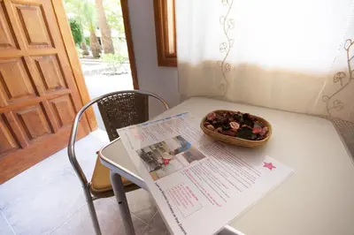 Comida en o cerca de este apartamento