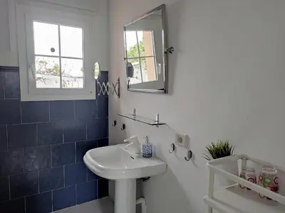 Un baño de APARTAMENTO LEMMON TREE