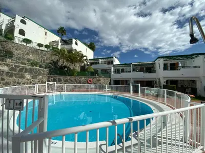 Piscina en o cerca de SEA VIEW 2BR TOPLOCTAION Heated pool 5 min to beach