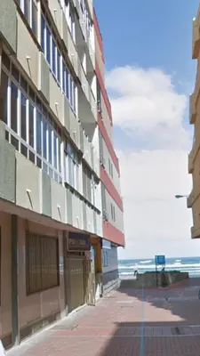 Edificio en el que se encuentra el apartamento
