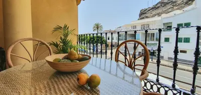 Un balcón o terraza de HD Mogan Beach Apartment