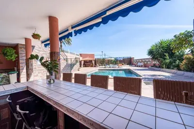 Piscina en o cerca de Villa Paulito El Roque