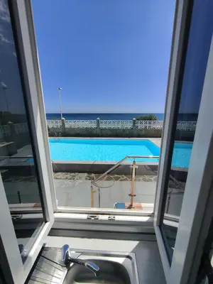 Piscina en o cerca de Los Nidos