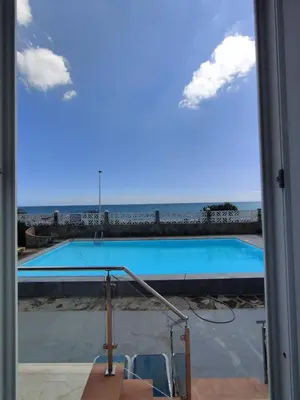 Piscina en o cerca de Los Nidos