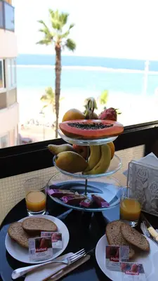 Comida en o cerca de este apartamento